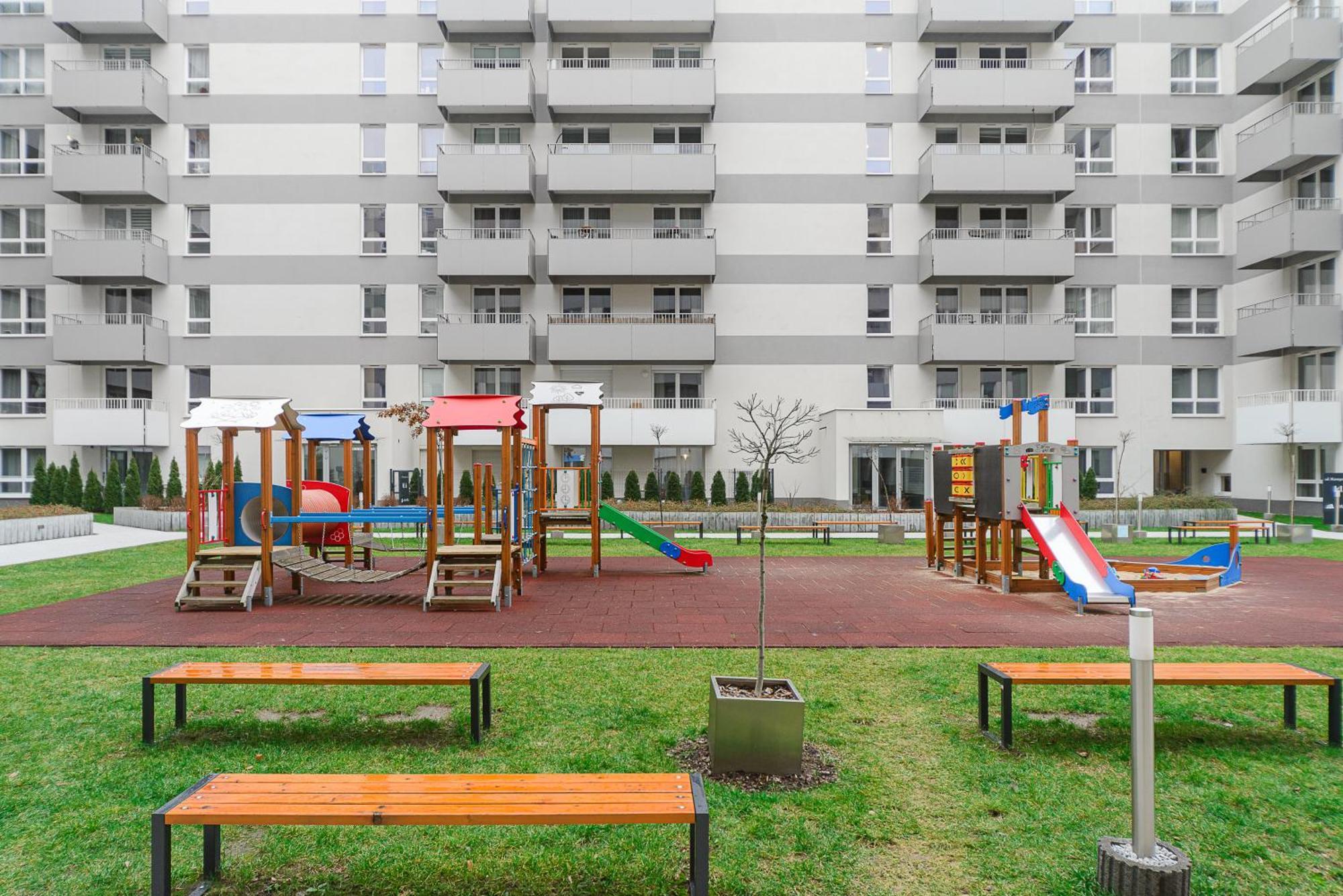 Shortstaypoland Komputerowa Варшава Екстер'єр фото